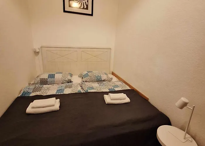 公寓 Peaceful Base With Cafes, Bars, And Nightlife Buzz 布达佩斯